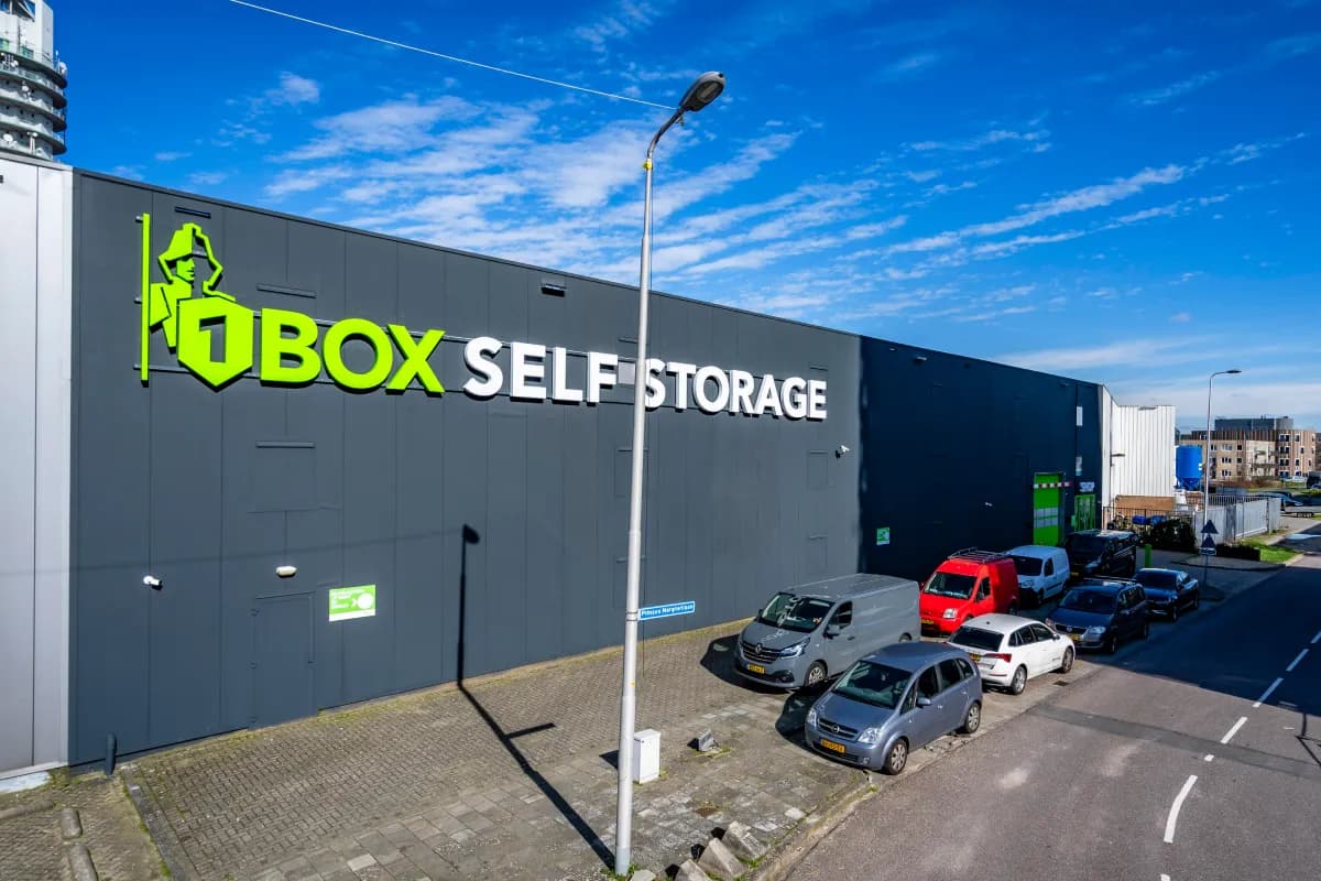 1Box — Alphen