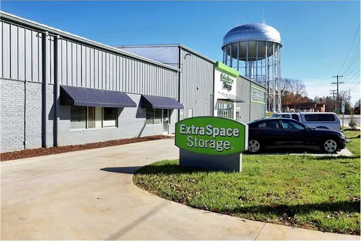 Extra Space — Burlington, NC — image 2
